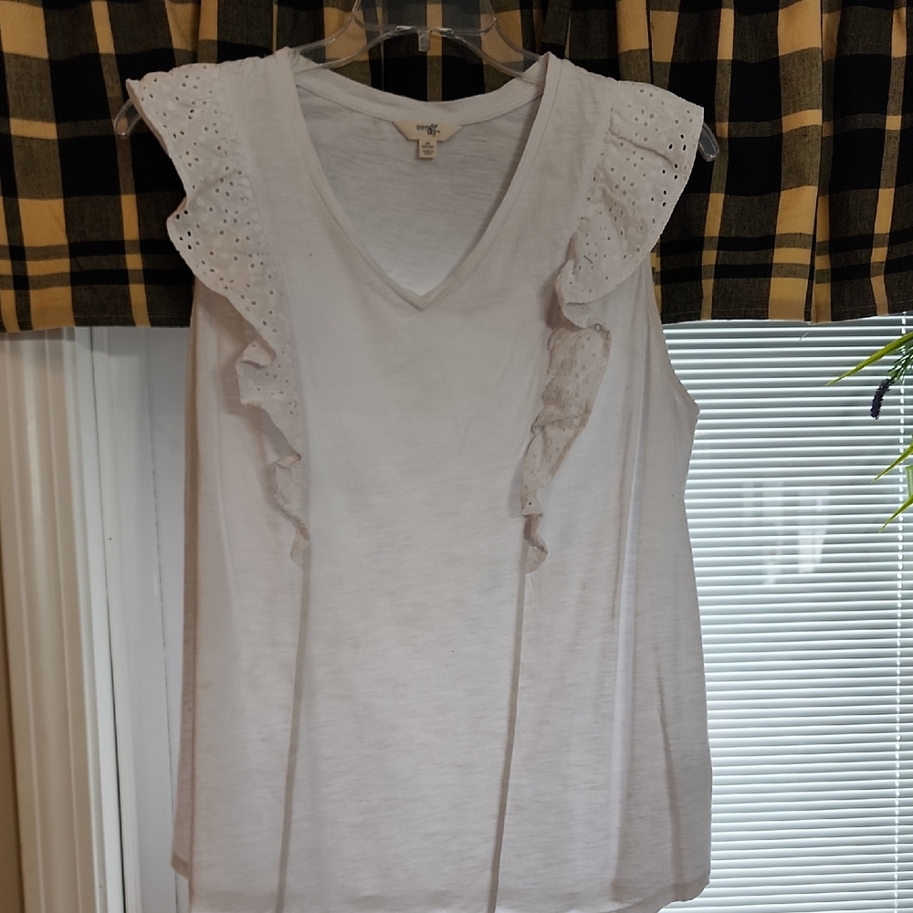 Terra & Sky White Ruffle Sleeve Blouse